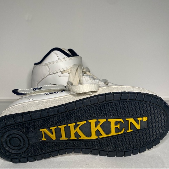 Nikken weighted white shoes - Picture 5 of 5